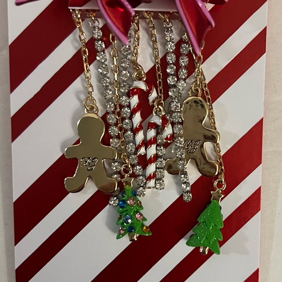 Betsey Johnson Red and Green  Holiday Earrings - Picture 10 of 16